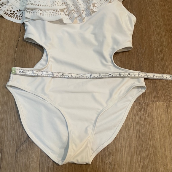 Boohoo White One Shoulder Ruffle Swimsuit, Size 6 - Picture 5 of 10